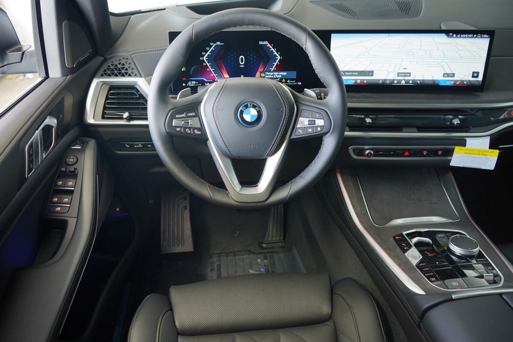 Thumbnail: 2026 BMW X5 - 16