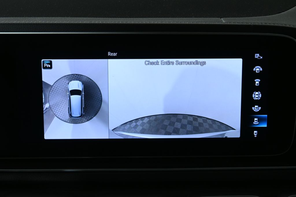 Thumbnail: 2021 Mercedes-Benz GLS - 23