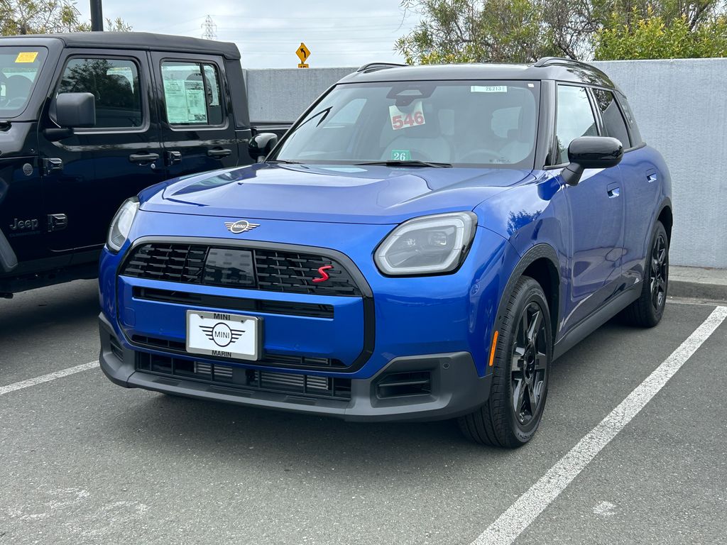 Thumbnail: 2027 MINI Cooper Countryman - 2