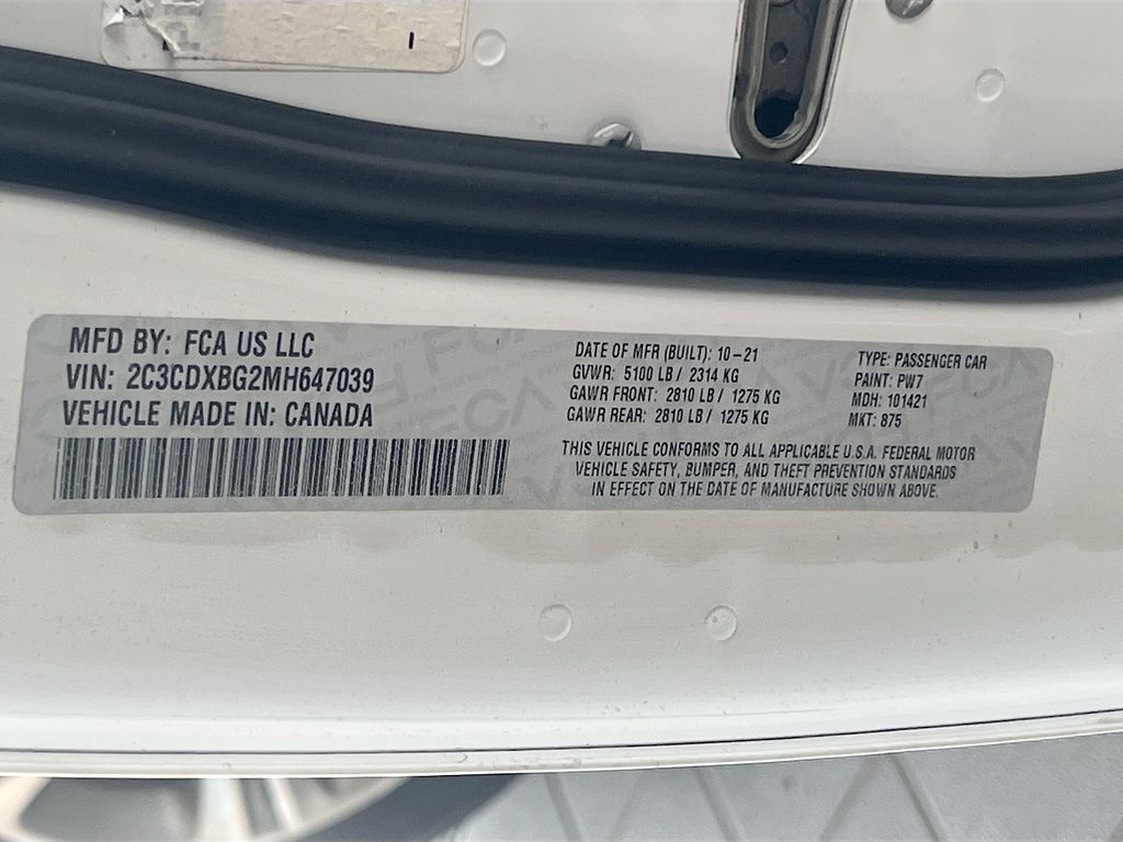 Used 2021 White Dodge SXT image 31