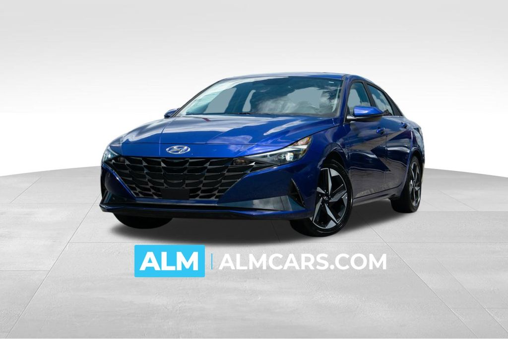 2022 Hyundai Elantra Limited's photo