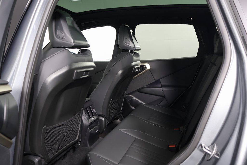 Thumbnail: 2025 BMW X3 - 11