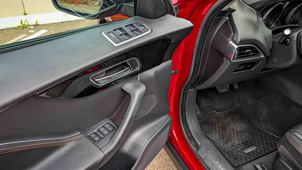 Used 2018 Jaguar F-PACE 30t Prestige 4D Sport Utility