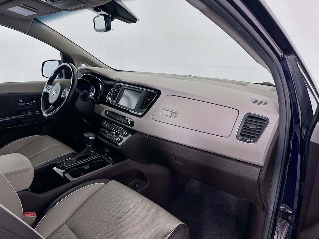 Thumbnail: 2018 Kia Sedona - 31