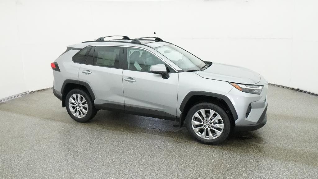 Thumbnail: 2025 Toyota RAV4 - 13