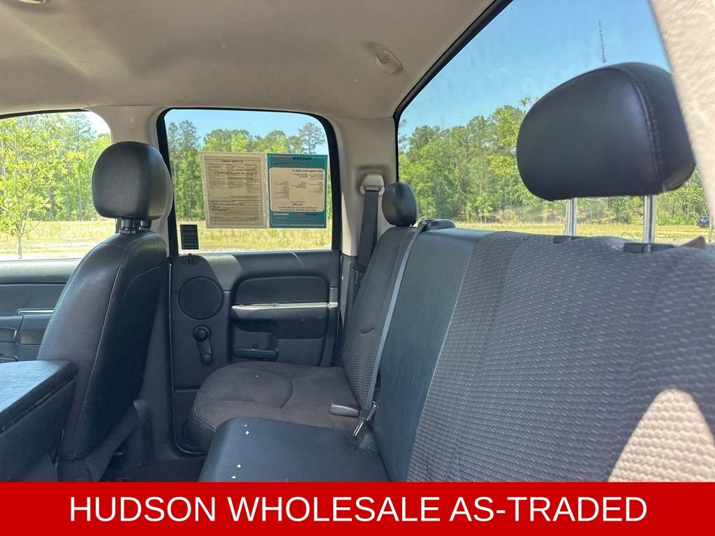 2005 Mineral Gray Metallic Clearcoat Dodge Ram 2500 ST RWD Truck