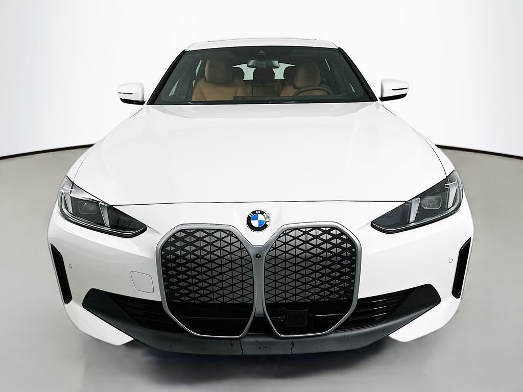Thumbnail: 2026 BMW i4 - 2
