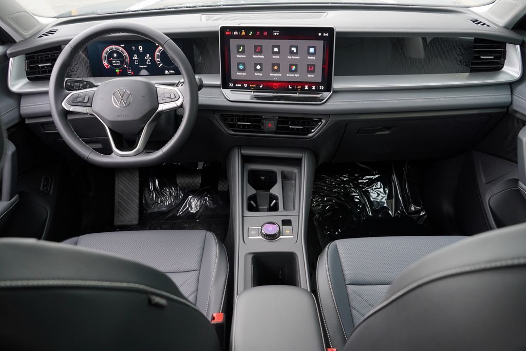 Thumbnail: 2026 Volkswagen Tiguan - 16