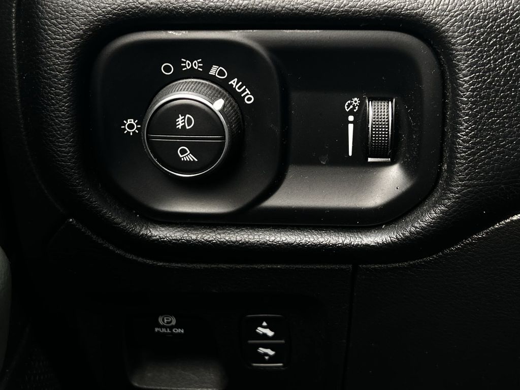 car-gallery-24