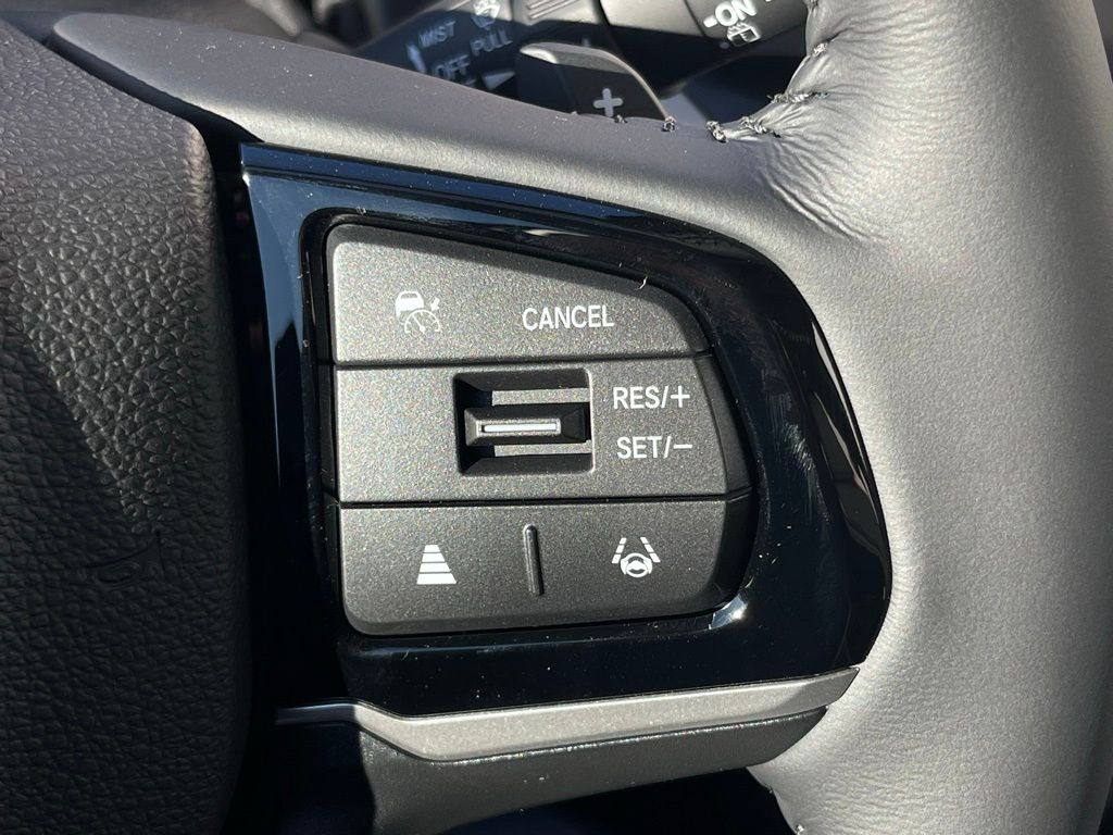 2025 Honda Odyssey EX-L 13