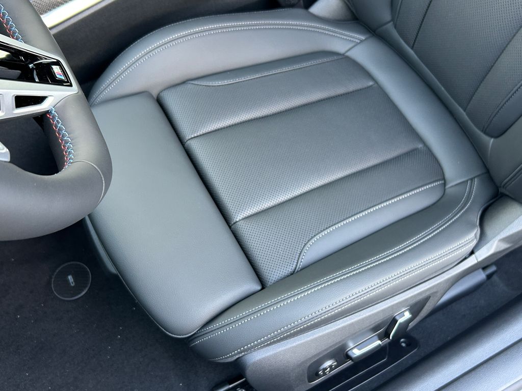 Thumbnail: 2026 BMW 4 Series - 15
