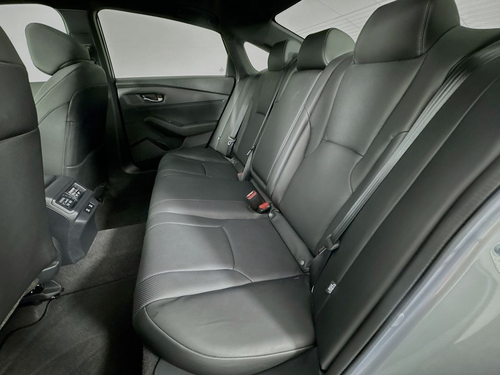 2025 Honda Accord Hybrid Sport-L photo
