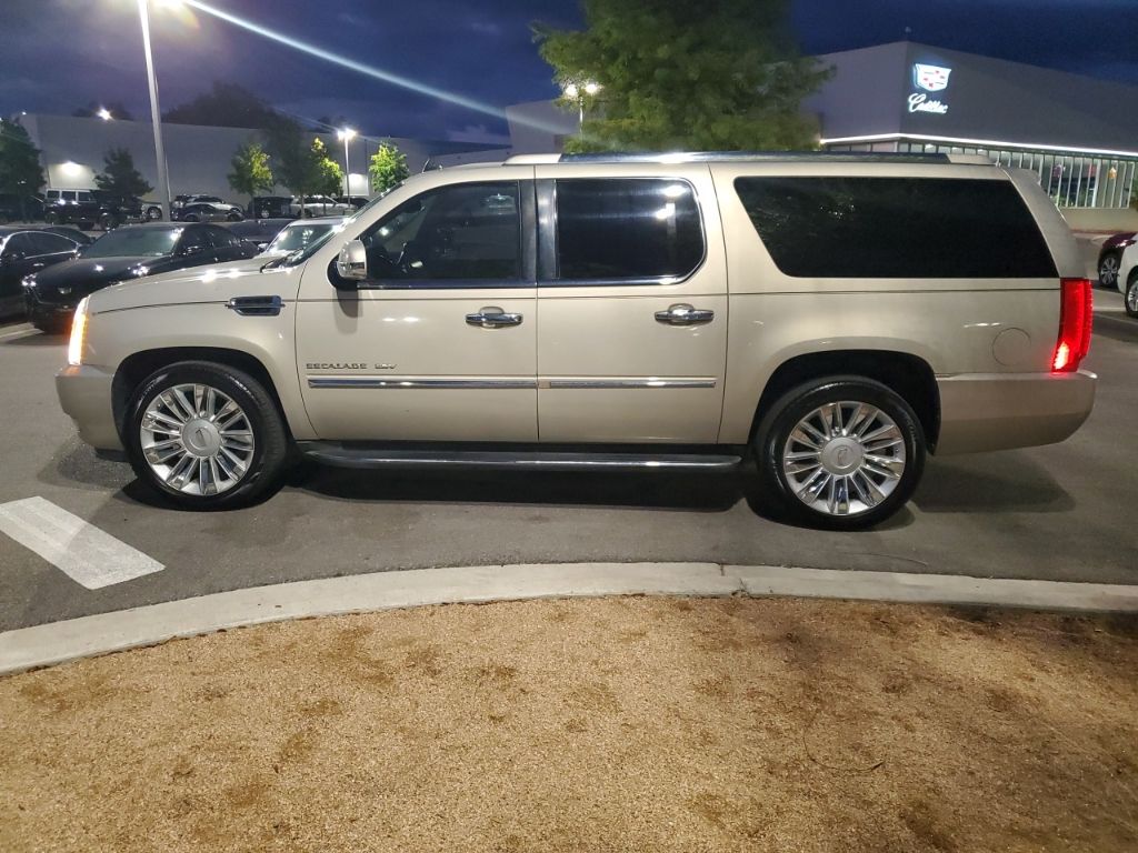 Used Car 2012 Cadillac Escalade Esv  Luxury For Sale Under $15,000 In Austin, Texas