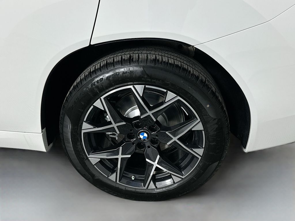 Thumbnail: 2026 BMW X3 - 23