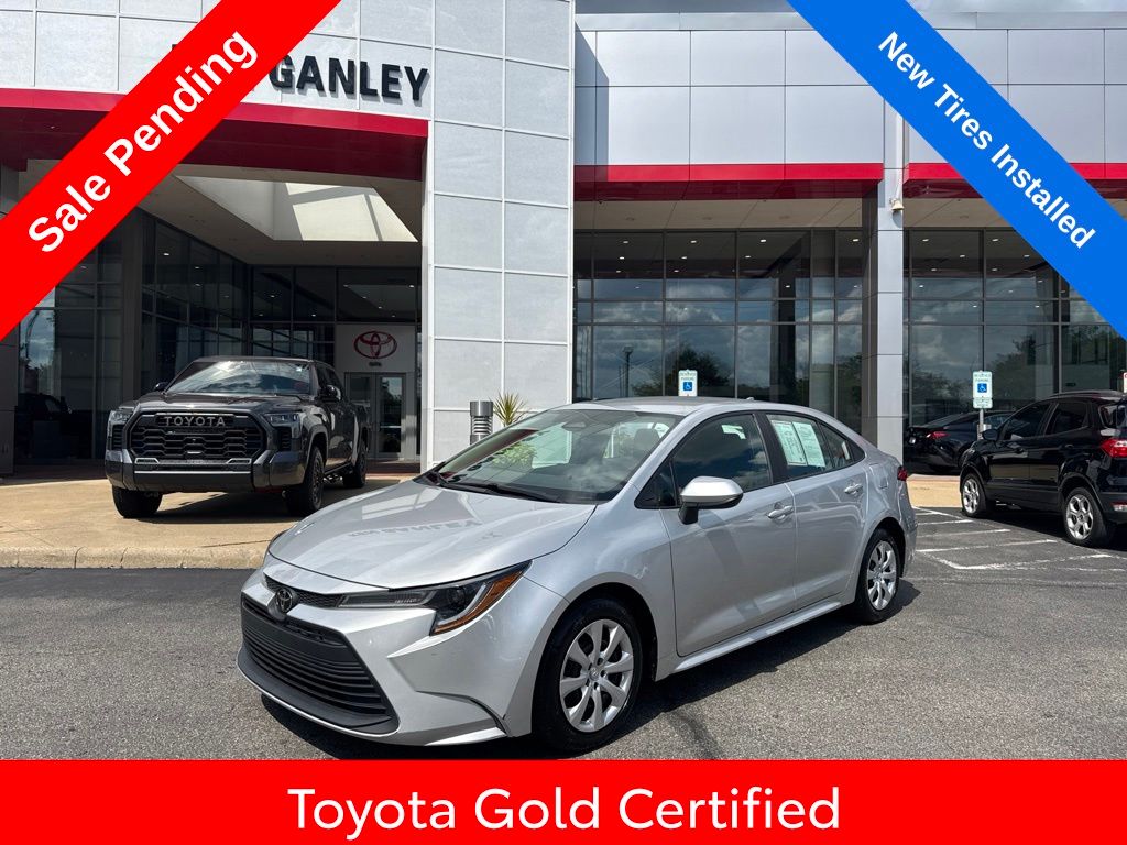 Classic Silver Metallic 2024 Toyota Corolla Sedan Front-Wheel Drive Continuously Variable Transmission
