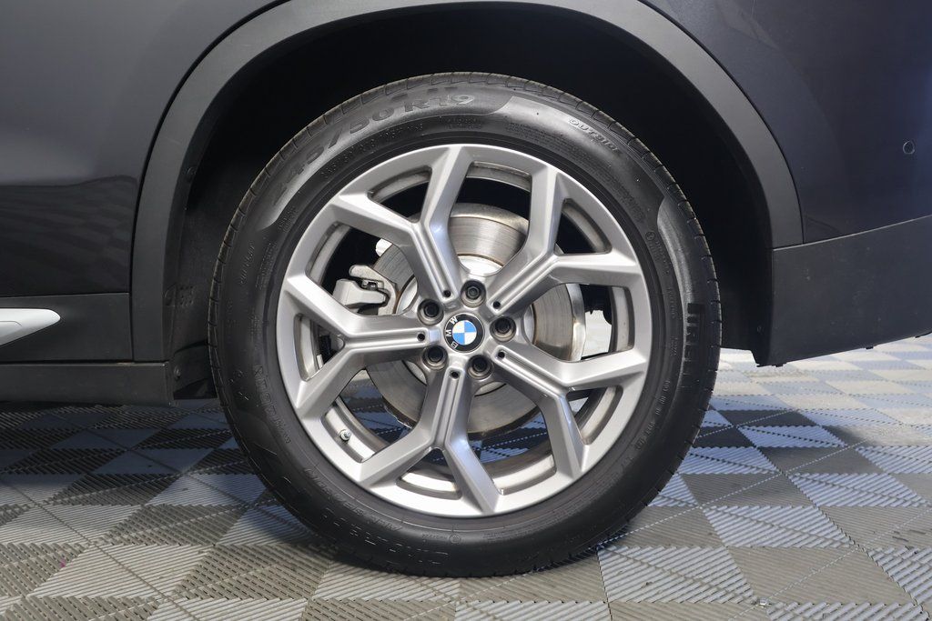 Thumbnail: 2024 BMW X3 - 16