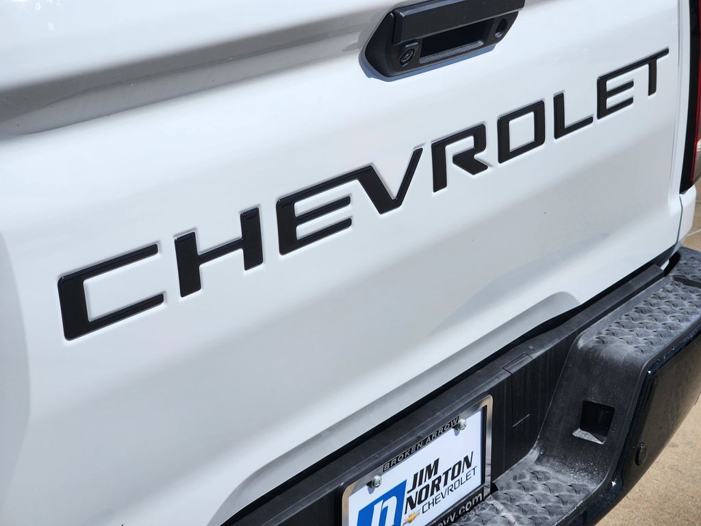 2026 Chevrolet Colorado Z71 photo 2