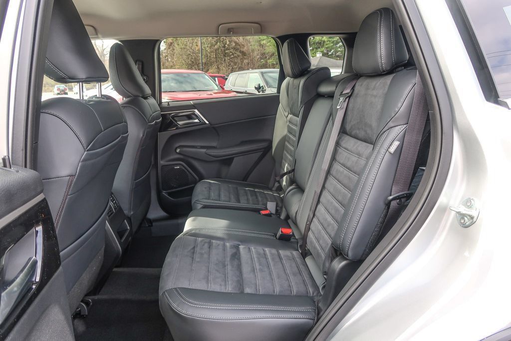 2026 Mitsubishi Outlander SE 2.5 S-AWC
