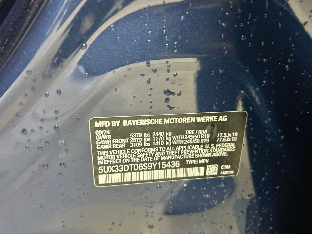 Thumbnail: 2025 BMW X4 - 23