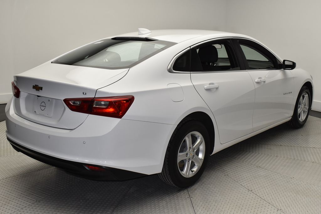Thumbnail: 2024 Chevrolet Malibu - 5