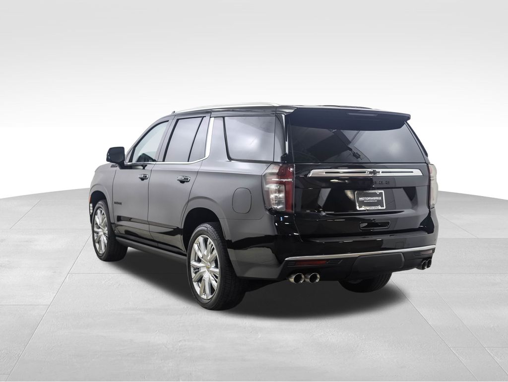 Thumbnail: 2024 Chevrolet Tahoe - 3