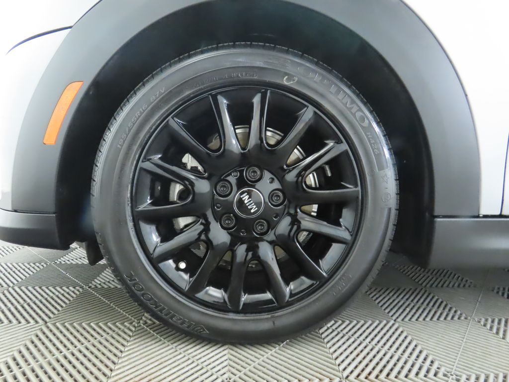 Thumbnail: 2023 MINI Cooper - 28