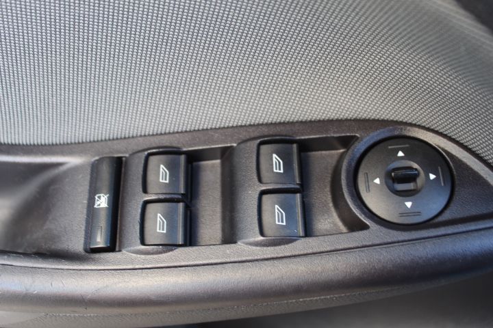 Used Car 2012 Ford Focus  Se For Sale Under $10,000 In Georgetown, Texas