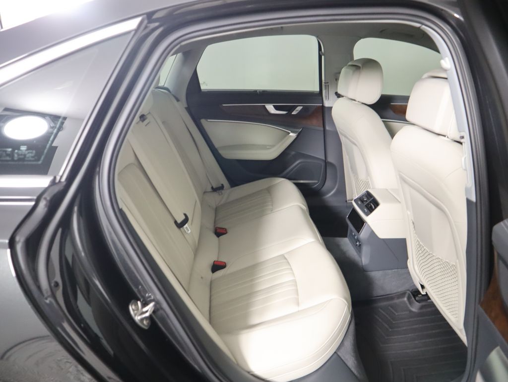 Thumbnail: 2019 Audi A6 - 23