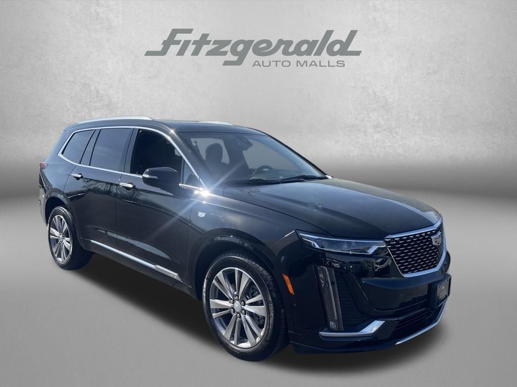 Stellar Black Metallic 2025 Cadillac XT6 Premium Luxury AWD SUV / Crossover Four-Wheel Drive 9-Speed Automatic