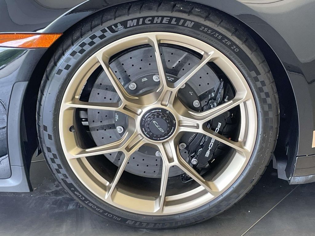 2024 Porsche 911 GT3 - 10