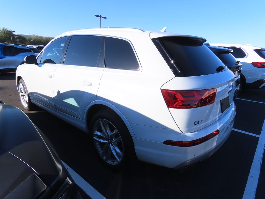 2018 Audi Q7 Prestige 3