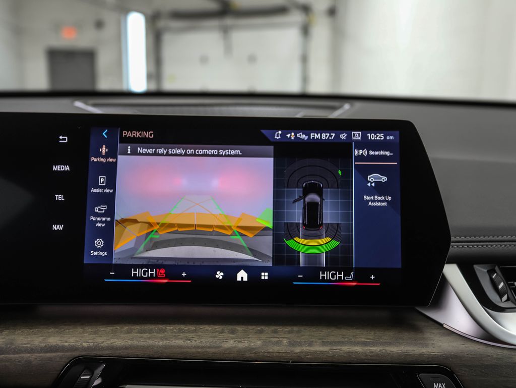 Thumbnail: 2026 BMW X1 - 19