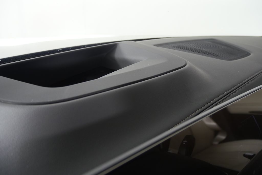Thumbnail: 2026 BMW X5 - 19