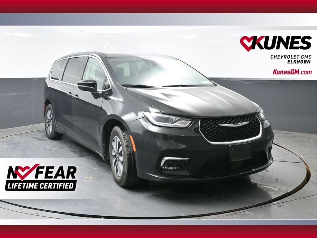 Brilliant Black Crystal Pearlcoat 2023 Chrysler Pacifica Hybrid Touring L FWD Minivan Front-Wheel Drive Continuously Variable Transmission