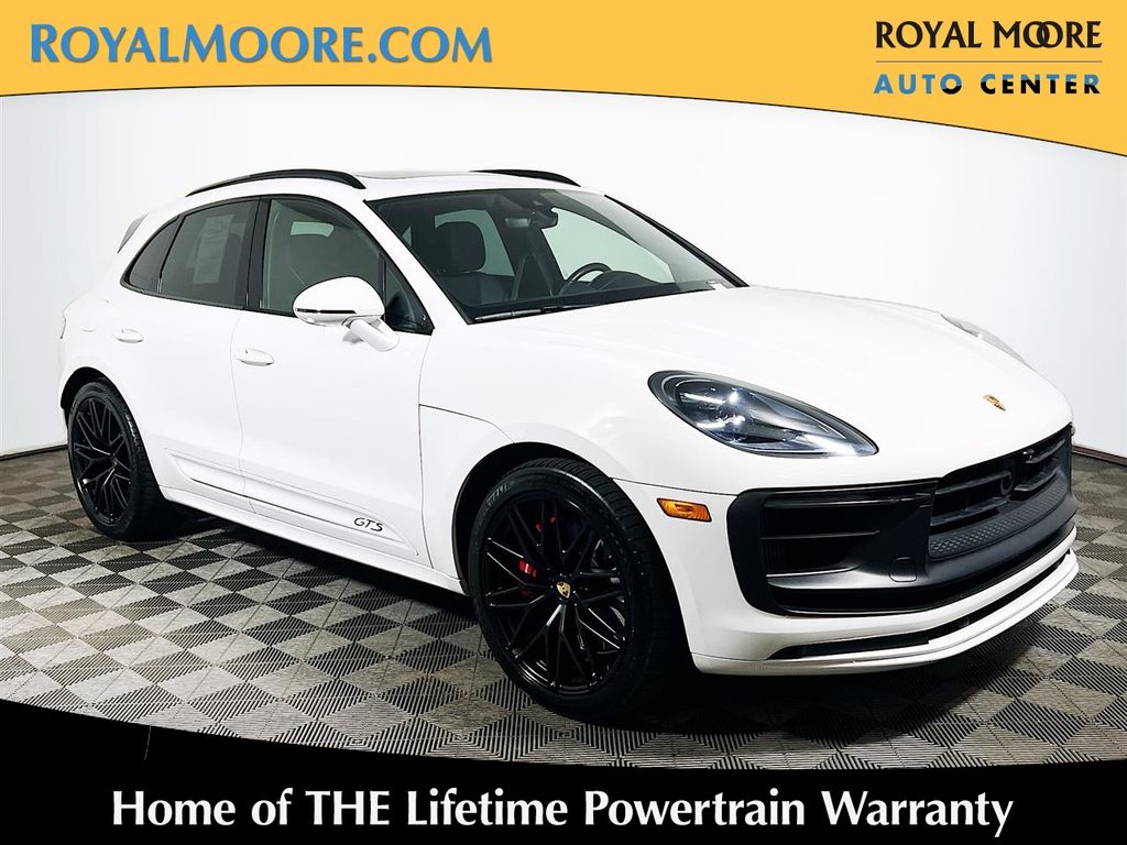 2024 Porsche Macan GTS AWD