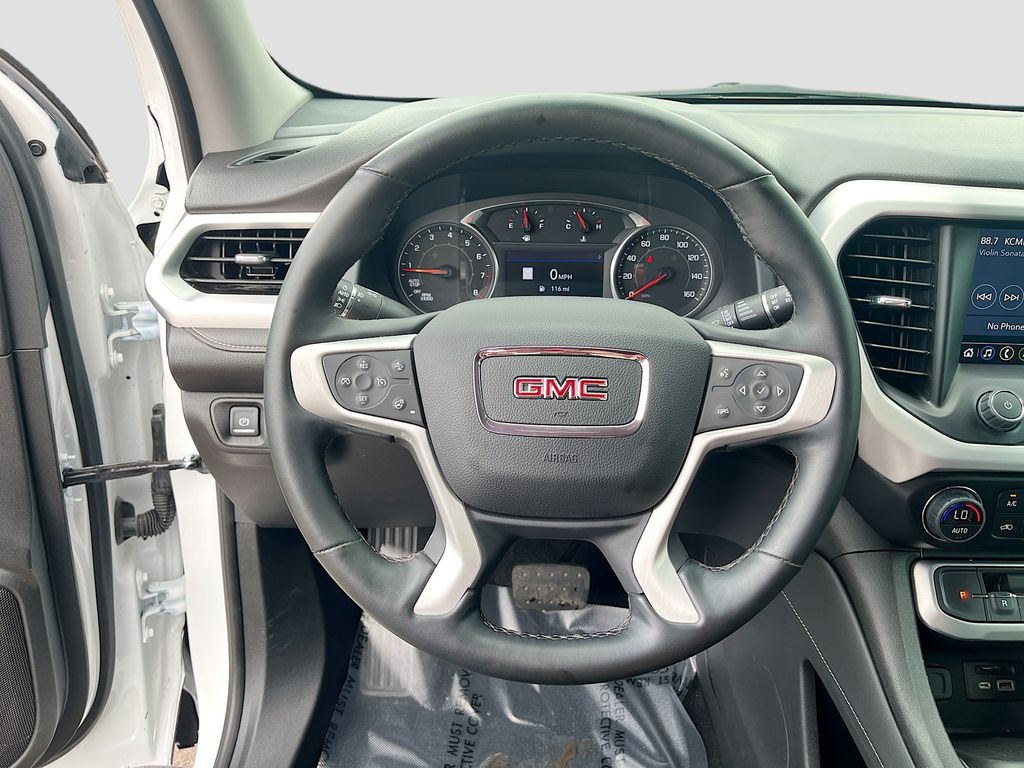 Used 2023 White GMC SLT image 10
