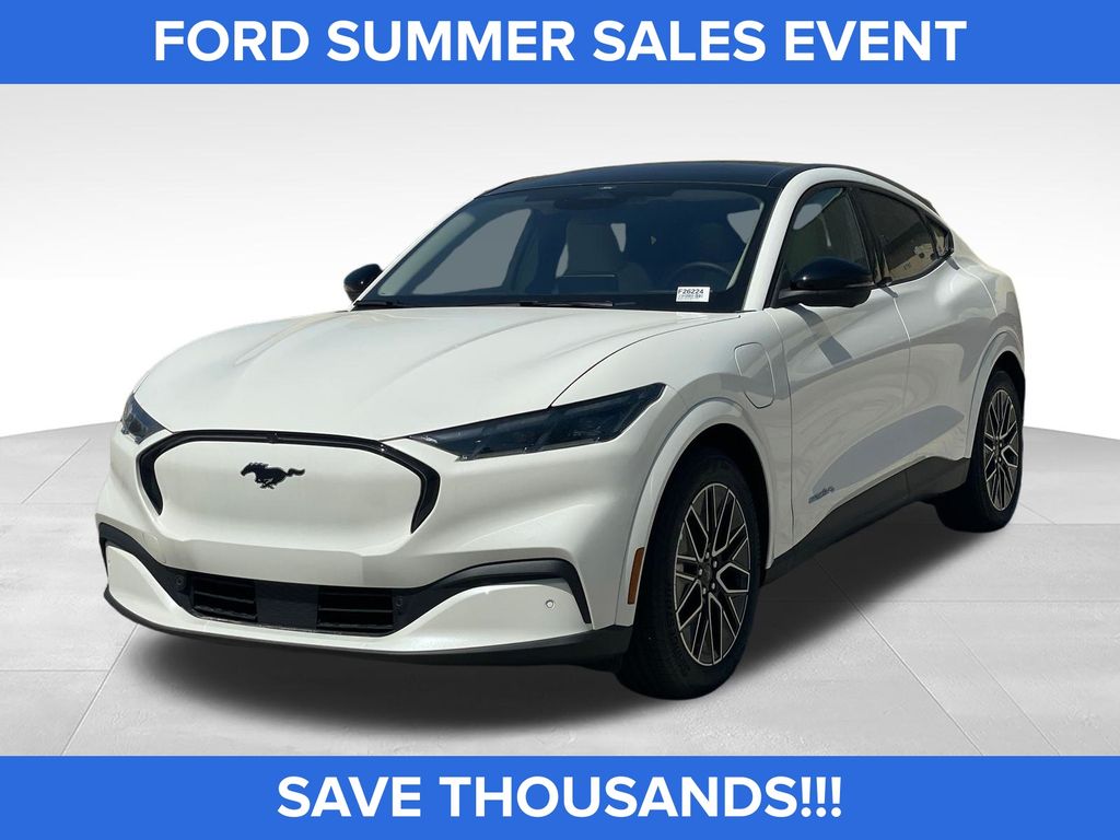 Star White Metallic Tri-Coat 2026 Ford Mustang Mach-E SUV / Crossover All-Wheel Drive Automatic