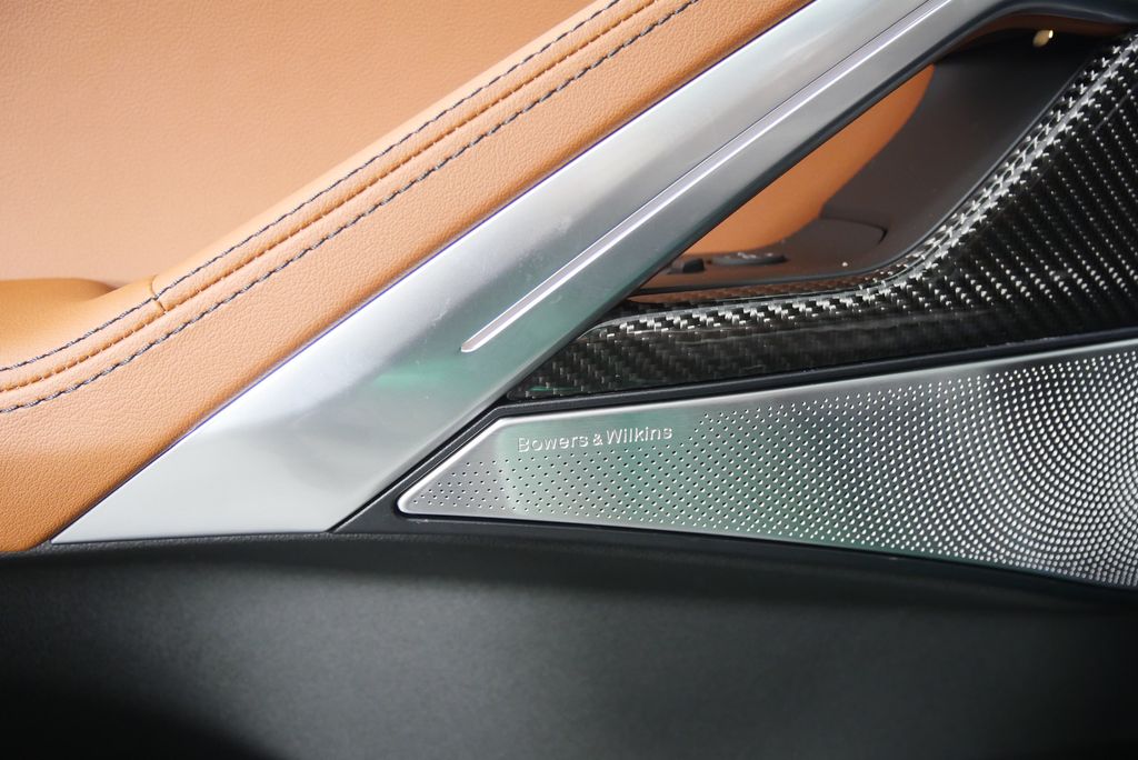 Thumbnail: 2026 BMW X6 - 9