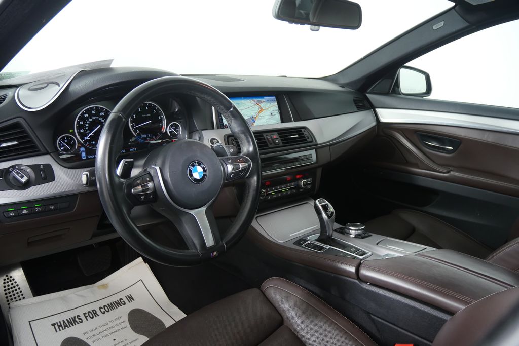 Thumbnail: 2016 BMW 5 Series - 11
