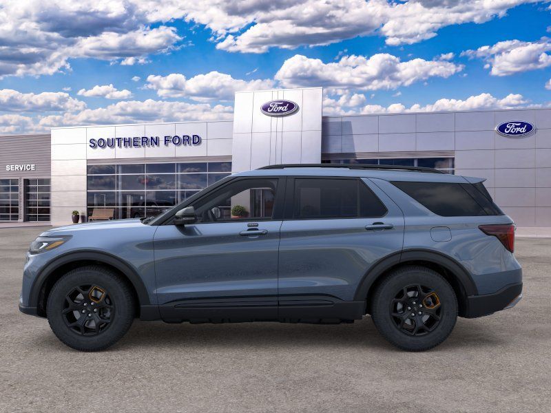 New 2026 Blue Ford Tremor image 3