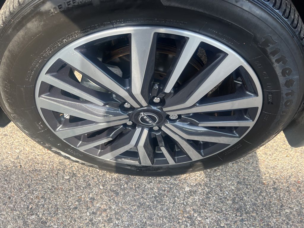 2022 Nissan Kicks SV photo
