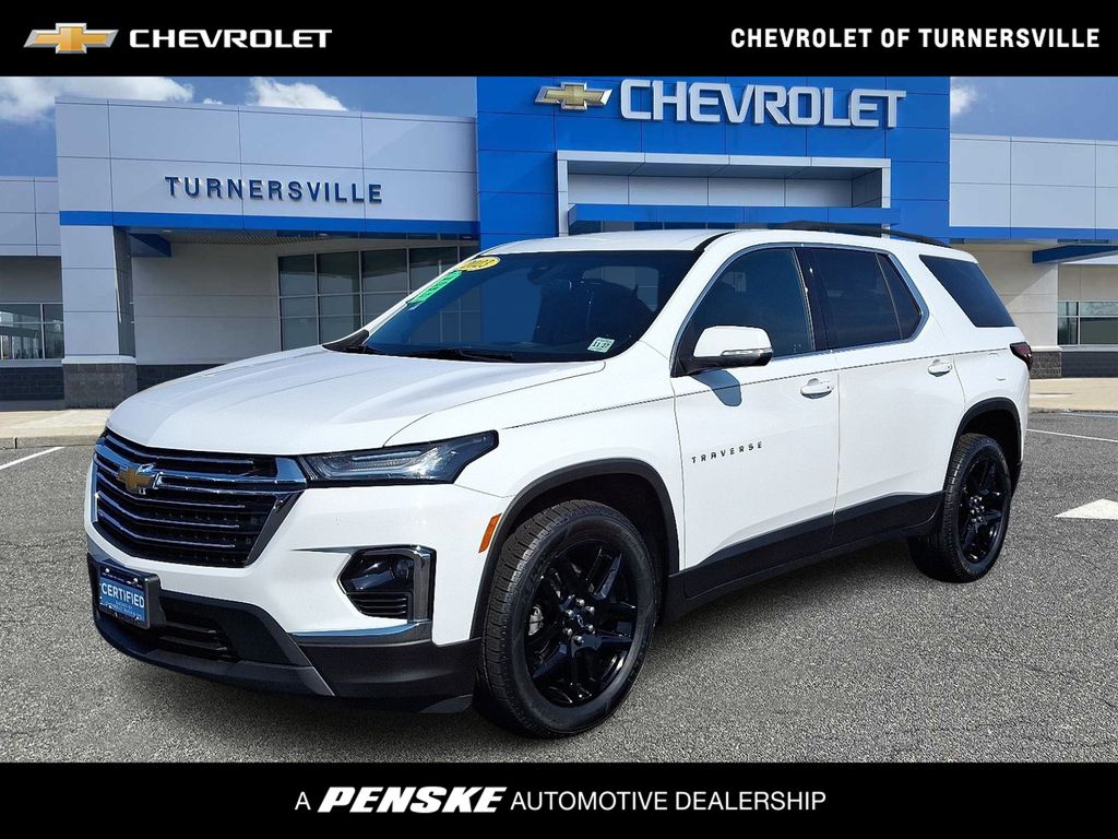 Thumbnail: 2023 Chevrolet Traverse - 1