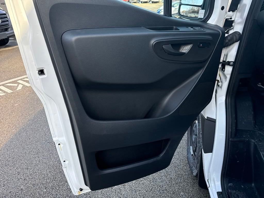 2024 Mercedes-Benz Sprinter 3500 Cargo 170 WB - 9