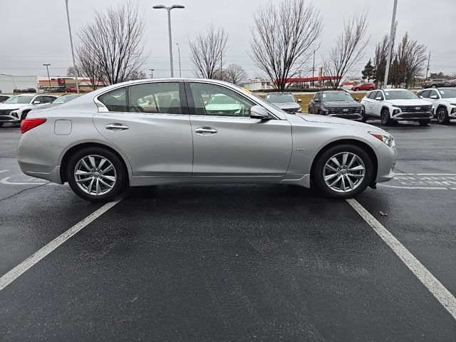 2017 INFINITI Q50 Premium 9