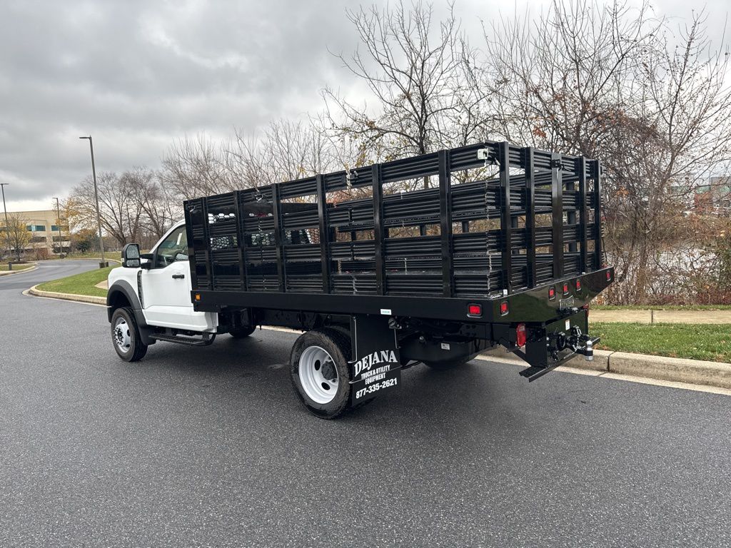2025 Ford F-550 Chassis XL