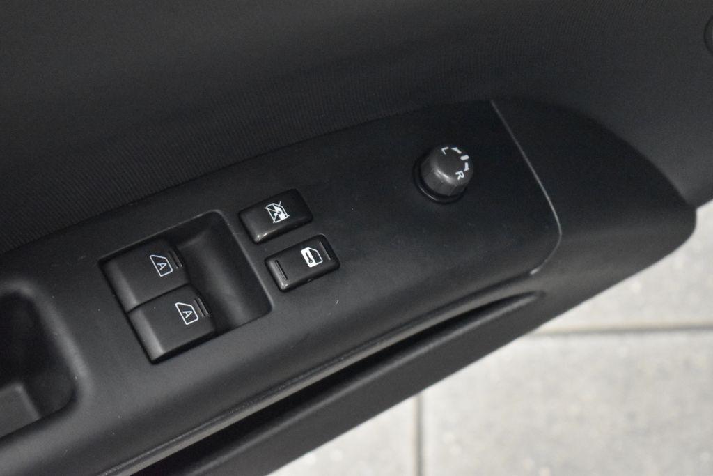 2004 Nissan Z 350Z 15
