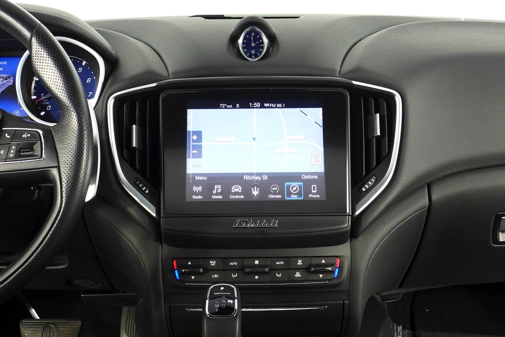 Thumbnail: 2020 Maserati Ghibli - 26