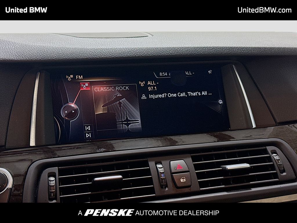 Thumbnail: 2015 BMW 5 Series - 8