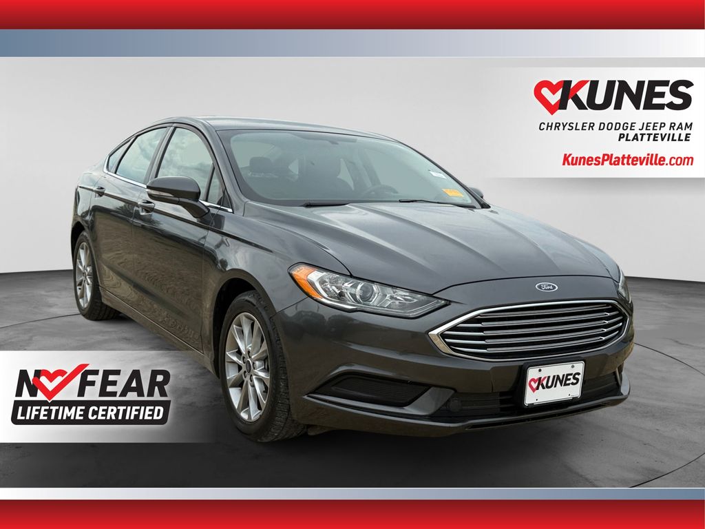 Gray (Magnetic) 2017 Ford Fusion Sedan Front-Wheel Drive 6-Speed Automatic
