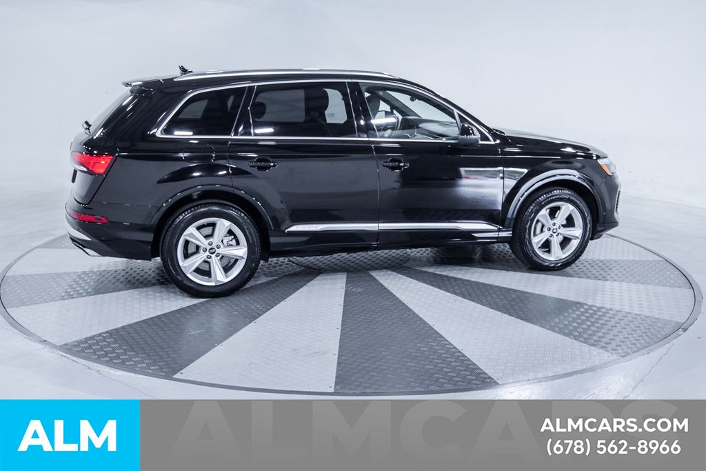 Used 2025 Black Audi 55 Premium image 11